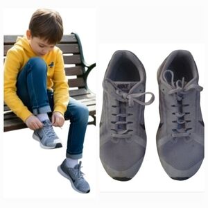 Nike Downshifter Gray Youth Boys (7) Running Shoes Excellent Condition